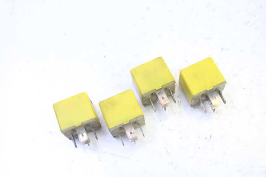 photo de RELE' ELETTRICO PIAGGIO MP3 RL 250 (2007 - 2010)