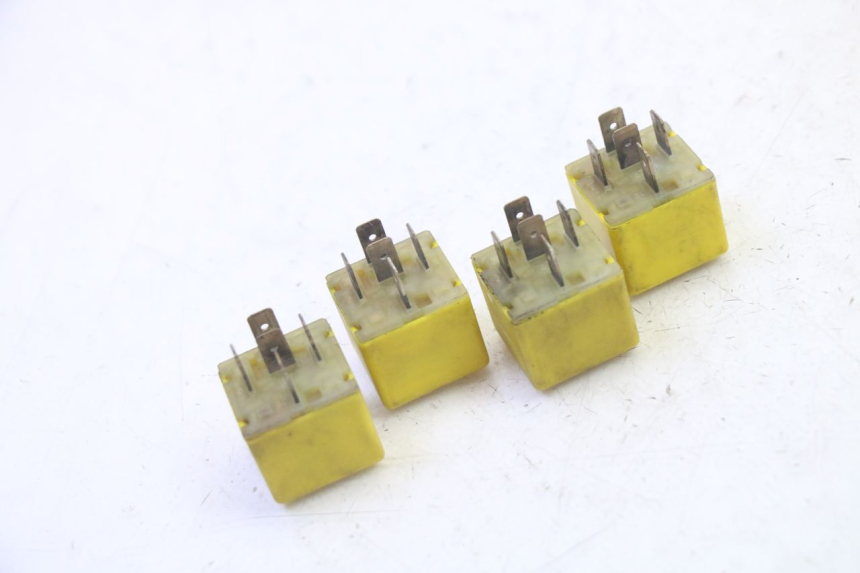 photo de RELE' ELETTRICO PIAGGIO MP3 RL 250 (2007 - 2010)