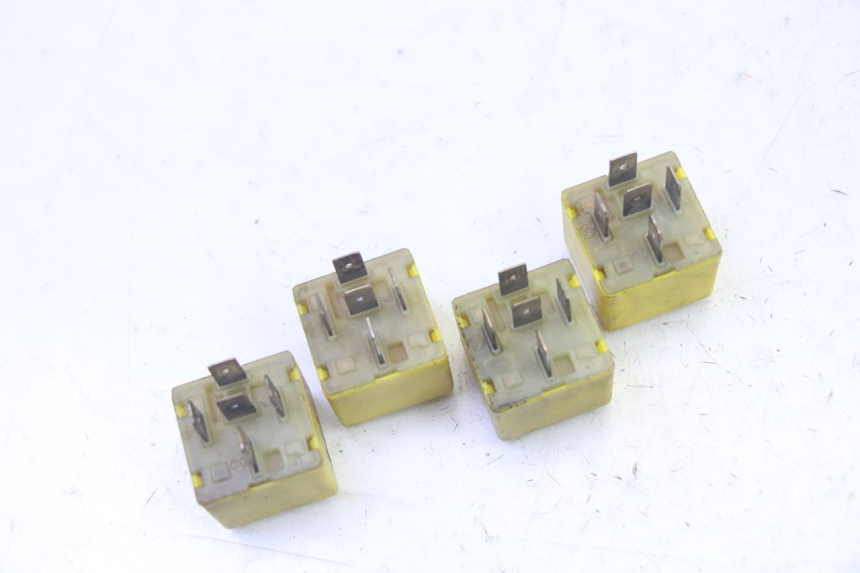 photo de RELE' ELETTRICO PIAGGIO MP3 RL 250 (2007 - 2010)