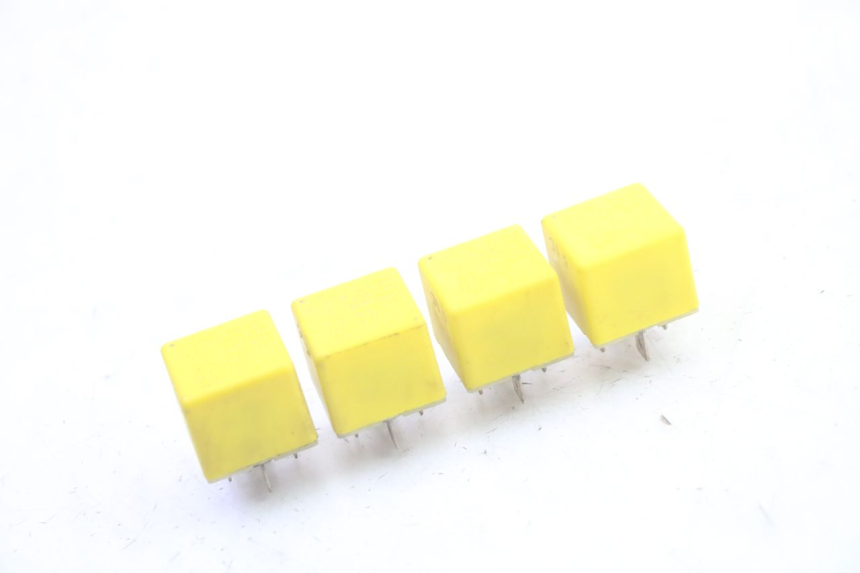 photo de RELE' ELETTRICO PIAGGIO MP3 RL 250 (2007 - 2010) - Dettaglio del componente