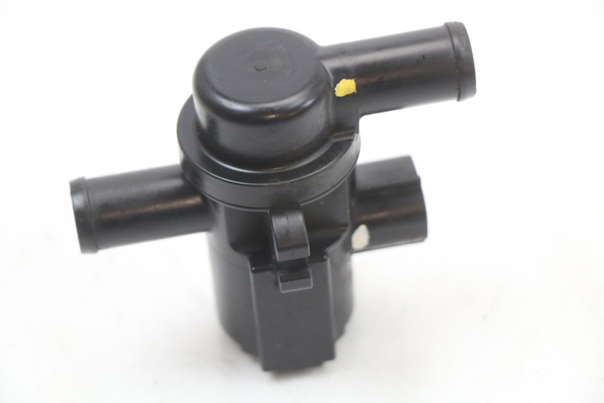 photo de RELE KAWASAKI NINJA 400 (2018 - 2023) - Zoom sullo stato d'uso