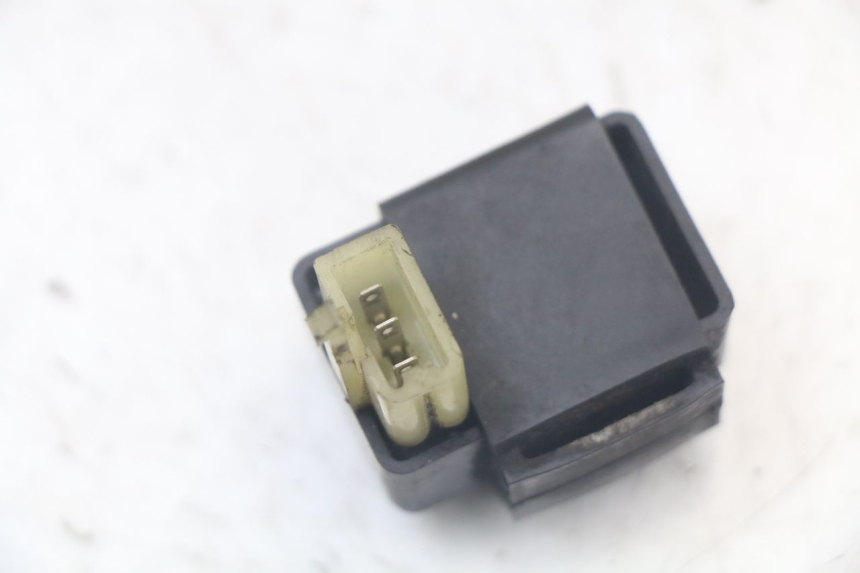 photo de RELE' ELETTRICO HONDA NTV DEAUVILLE 650 (1998 - 2001)