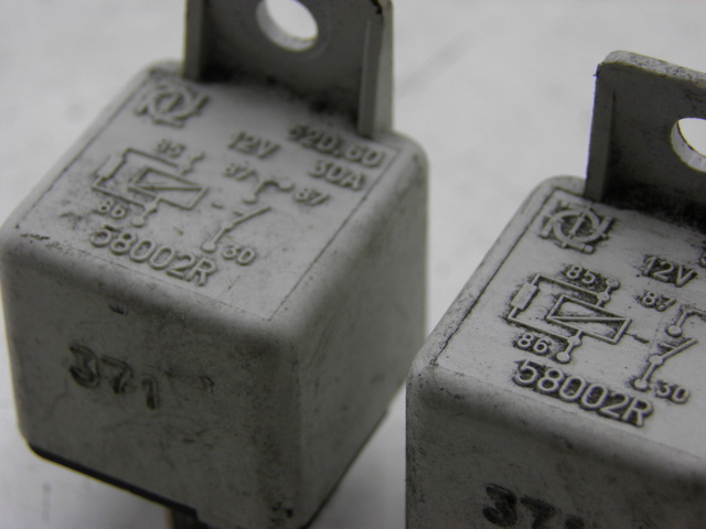 photo de RELÈ ELETTRICO PIAGGIO BEVERLY 125 (1998 - 2005)