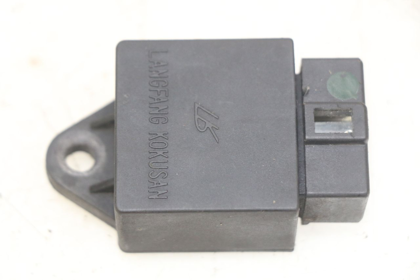 photo de RELE' ELETTRICO PIAGGIO VESPA LXV 125 (2006 - 2009)