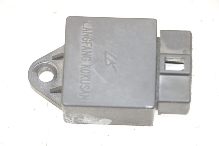 photo de RELÈ ELETTRICO PIAGGIO VESPA S 2T 50 (2007 - 2014)