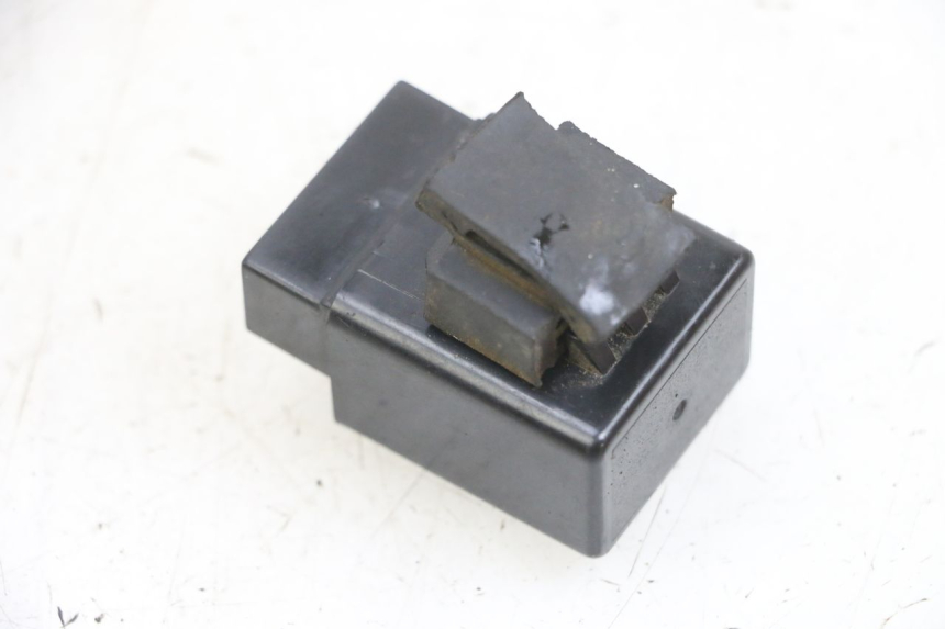 photo de RELE' ELETTRICO TNT MOTOR ROMA 10' 4T 50 (2019 - 2022) - Zoom sullo stato d'uso