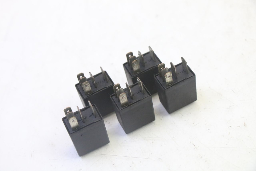 photo de RELE PEUGEOT SATELIS 125 (2013 - 2018)