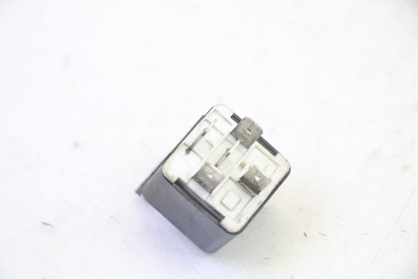 photo de RELE' ELETTRICO PIAGGIO XEVO - X EVO 125 (2007 - 2016)