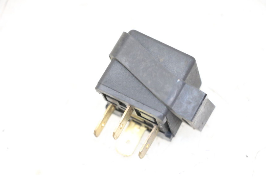 photo de RELE' ELETTRICO YAMAHA YP MAJESTY 125 (2007 - 2010)