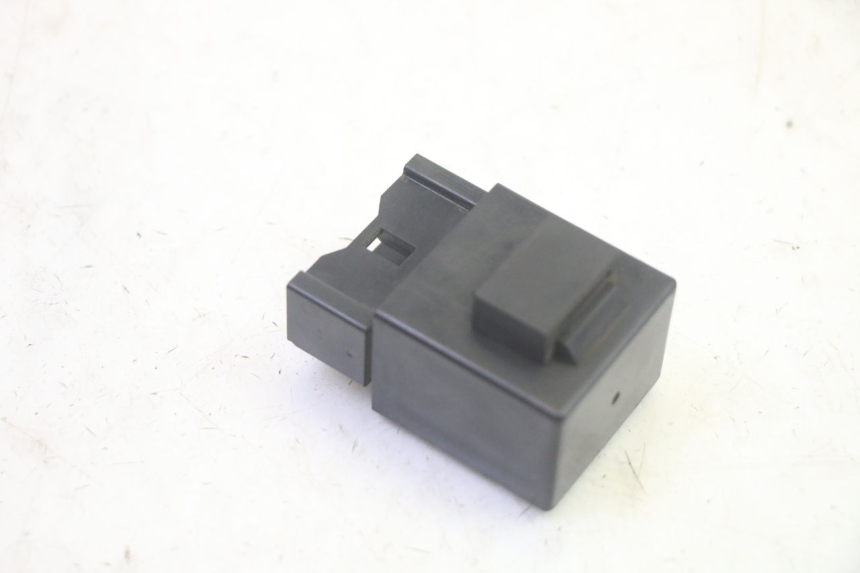 photo de RELÈ POMPA CARBURANTE YAMAHA FJR ABS 1300 (2006 - 2012) - Zoom sullo stato d'uso