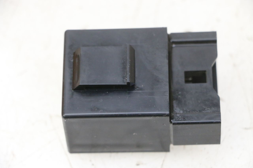 photo de RELÈ POMPA CARBURANTE YAMAHA MT-07 MT07 700 (2018 - 2020)