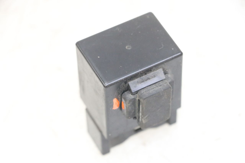 photo de RELÈ POMPA CARBURANTE YAMAHA XJ6 ABS 600 (2008 - 2016)