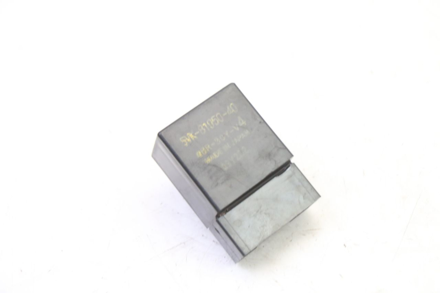 photo de RELÈ POMPA CARBURANTE YAMAHA XJ6 ABS 600 (2008 - 2016)
