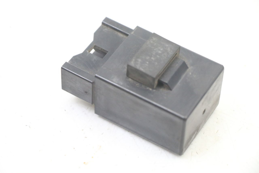 photo de RELÈ POMPA CARBURANTE YAMAHA FZS FAZER 600 (2001 - 2003)