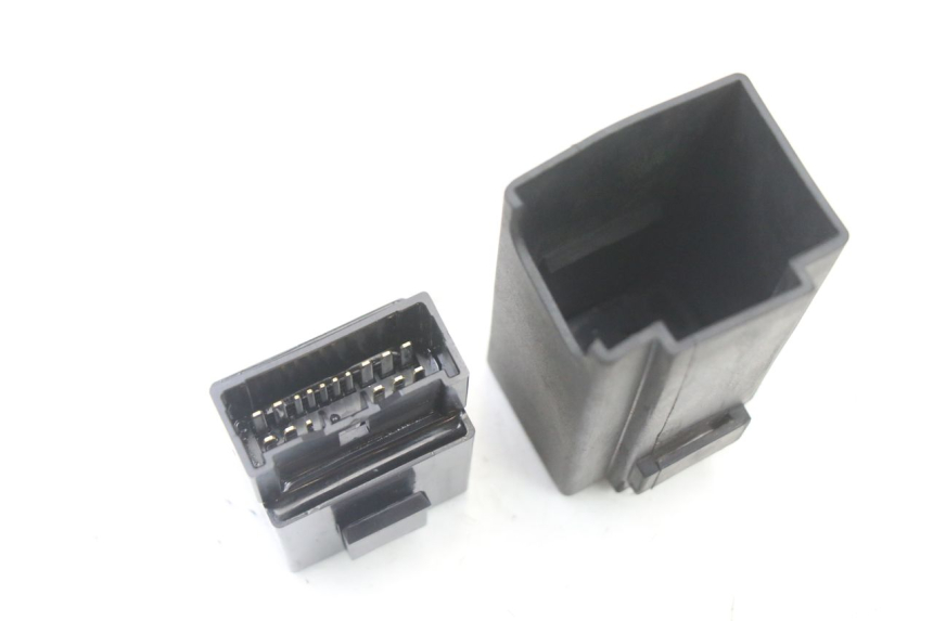 photo de RELÈ POMPA CARBURANTE YAMAHA TRACER 7 700 (2020 - 2024)