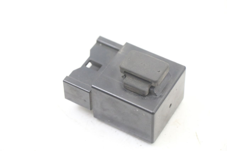photo de RELÈ POMPA CARBURANTE YAMAHA XJ6 ABS 600 (2008 - 2016)