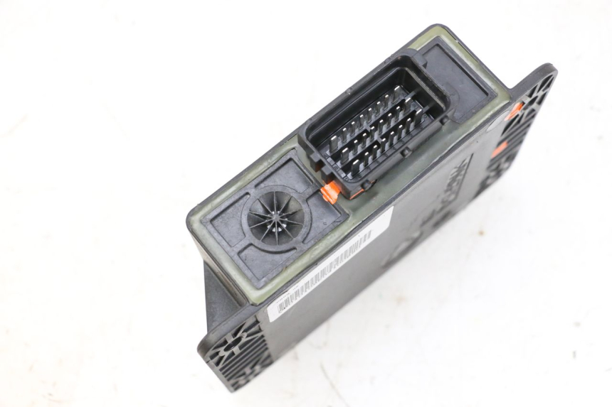 photo de ROLL LOCK RELE PIAGGIO MP3 HPE 300 (2019 - 2026) - Vista d'insieme del prodotto