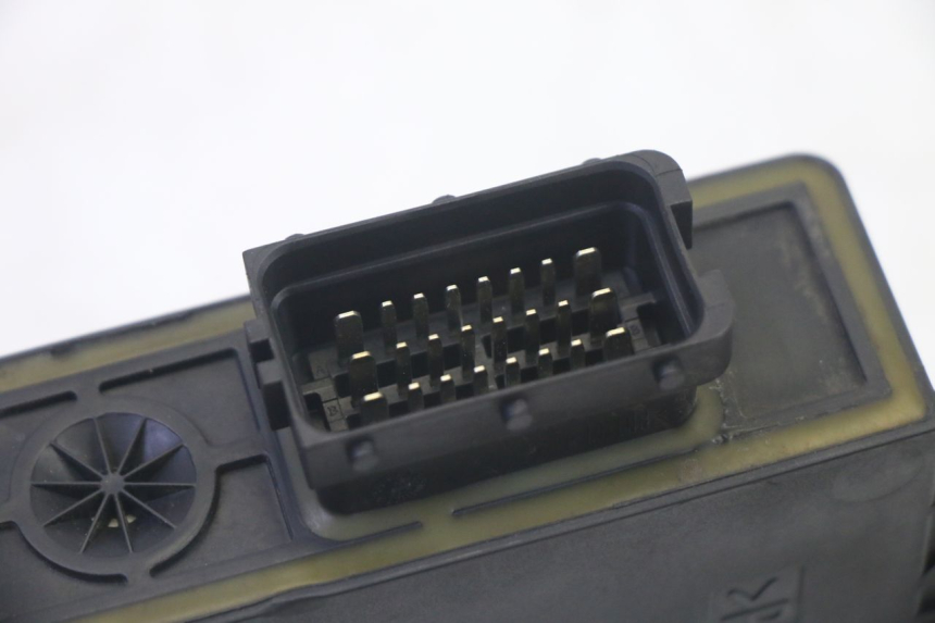 photo de RELAIS ROLL LOCK PIAGGIO MP3 RL 250 (2007 - 2010) - Vista d'insieme del prodotto