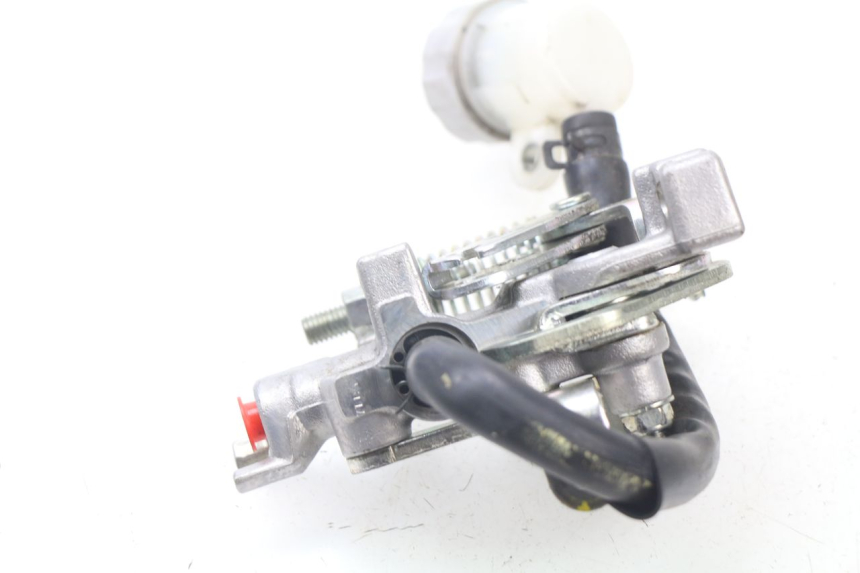 photo de DISTRIBUITORE FRENO HONDA PCX (JF57/JF64) 125 (2014 - 2018)
