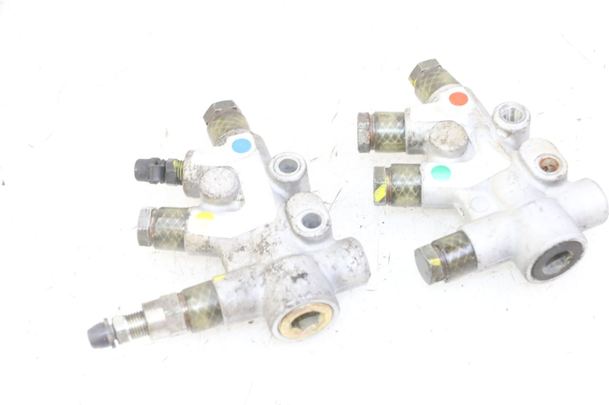 photo de DISTRIBUITORE FRENO PIAGGIO MP3 LT 400 (2007 - 2012)