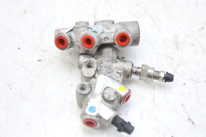 photo de DISTRIBUITORE FRENO PIAGGIO MP3 RL 250 (2007 - 2010)