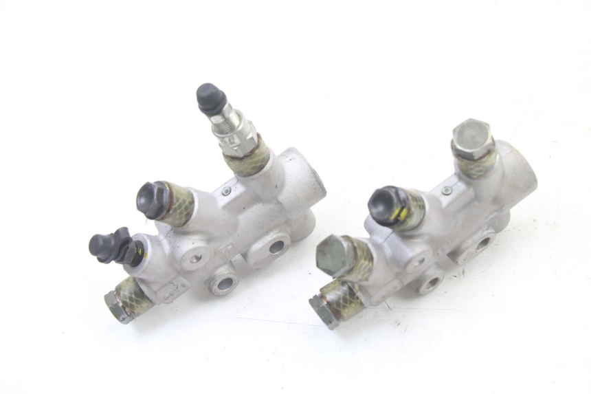 photo de DISTRIBUITORE FRENO PIAGGIO MP3 500 (2011 - 2015)