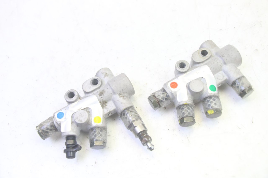 photo de DISTRIBUITORE FRENO PIAGGIO MP3 RL 250 (2007 - 2010) - Dettaglio del componente