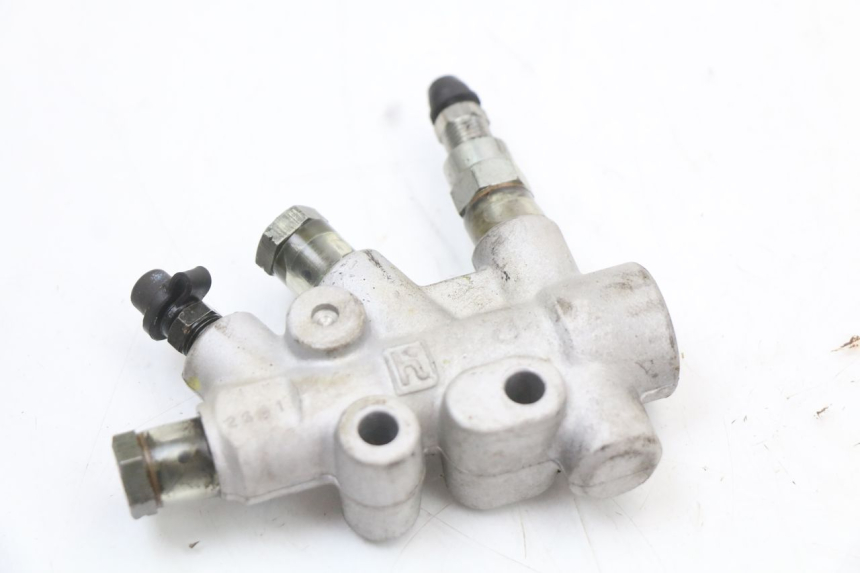 photo de DISTRIBUITORE FRENO PIAGGIO MP3 500 (2011 - 2015)