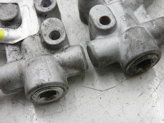 photo de DISTRIBUITORE FRENO PIAGGIO MP3 500 (2011 - 2015)