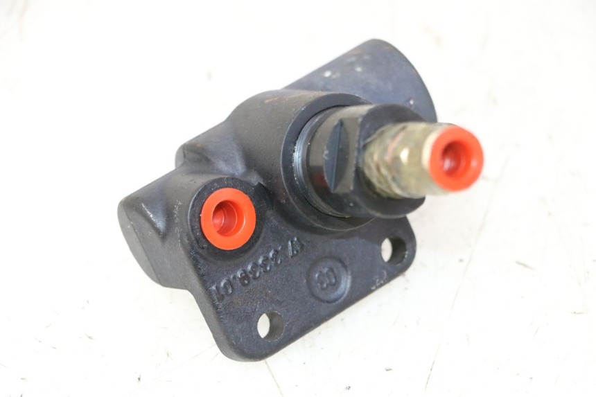 photo de DISTRIBUITORE FRENO PIAGGIO X9 EVOLUTION 125 (2003 - 2007)
