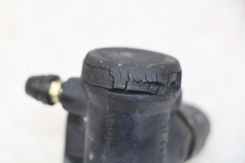 photo de DISTRIBUITORE FRENO PIAGGIO X9 125 (2000 - 2003)