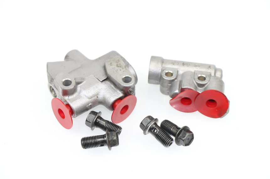 photo de DISTRIBUTORE FRENO YAMAHA FJR ABS 1300 (2006 - 2012)