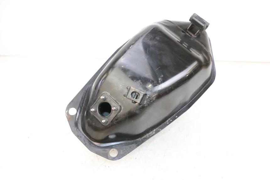 photo de SERBATOIO CARBURANTE  MAG POWER BOMBERS 4T 50 (2016 - 2026) - Primo piano tecnico