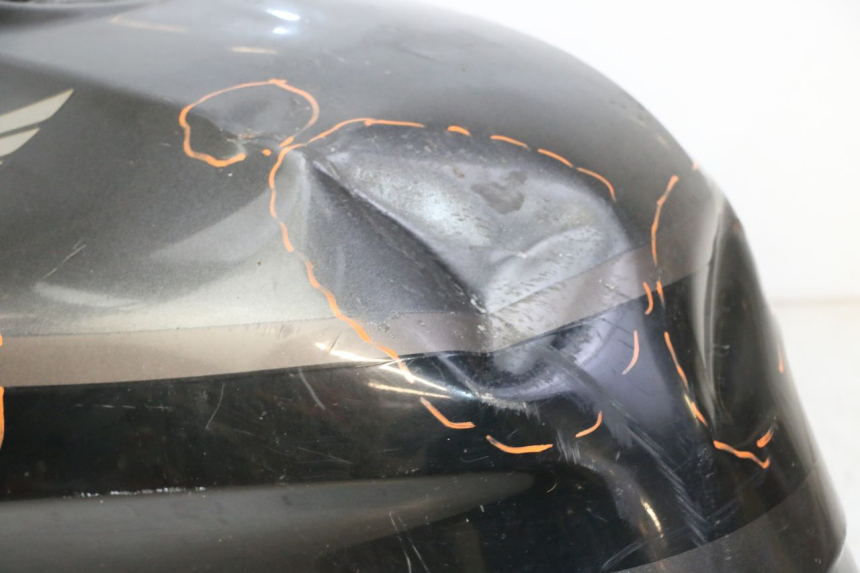 photo de SERBATOIO CARBURANTE  HONDA CBR F SC25 1000 (1989 - 1992)