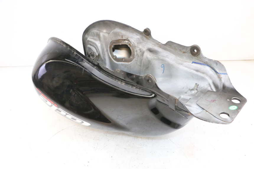 photo de SERBATOIO CARBURANTE  KSR CODE 125 (2018 - 2020) - Zoom sullo stato d'uso