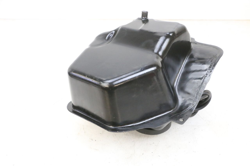 photo de SERBATOIO CARBURANTE SYM CROX 4T 50 (2016 - 2023) - Zoom sullo stato d'uso