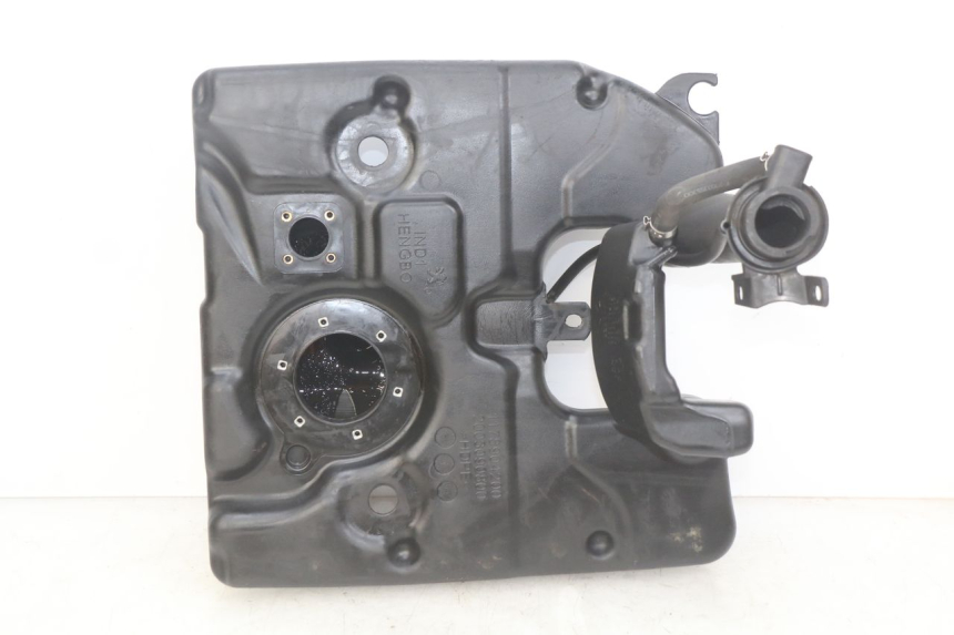 photo de SERBATOIO CARBURANTE PEUGEOT DJANGO 4T 50 (2014 - 2019)