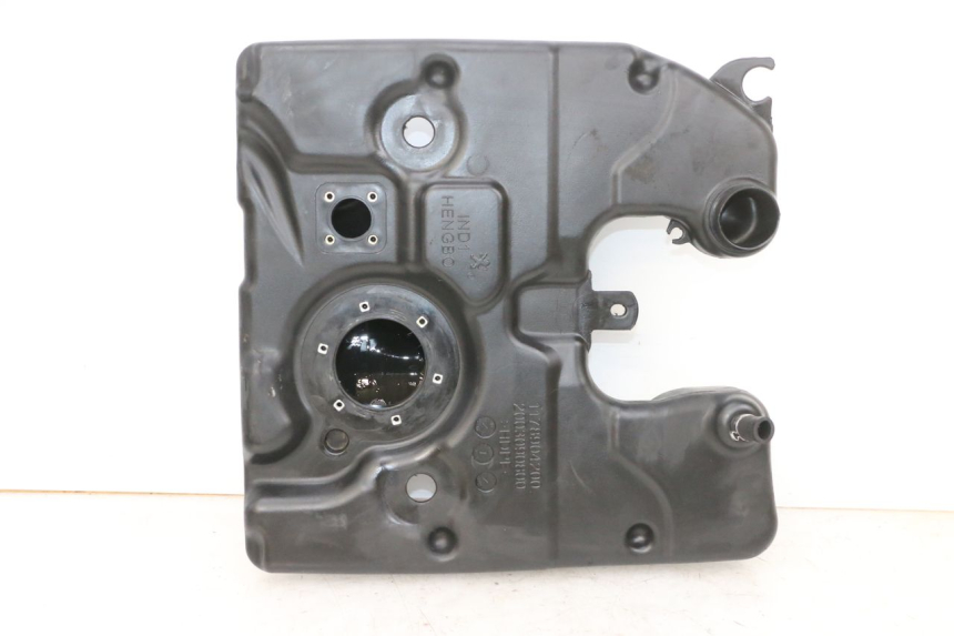 photo de SERBATOIO CARBURANTE PEUGEOT DJANGO 4T 50 (2014 - 2019) - Vista principale