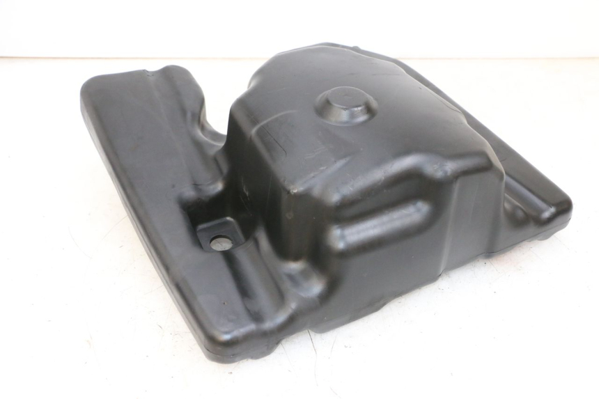 photo de SERBATOIO CARBURANTE PEUGEOT DJANGO 4T 50 (2014 - 2019) - Zoom sullo stato d'uso