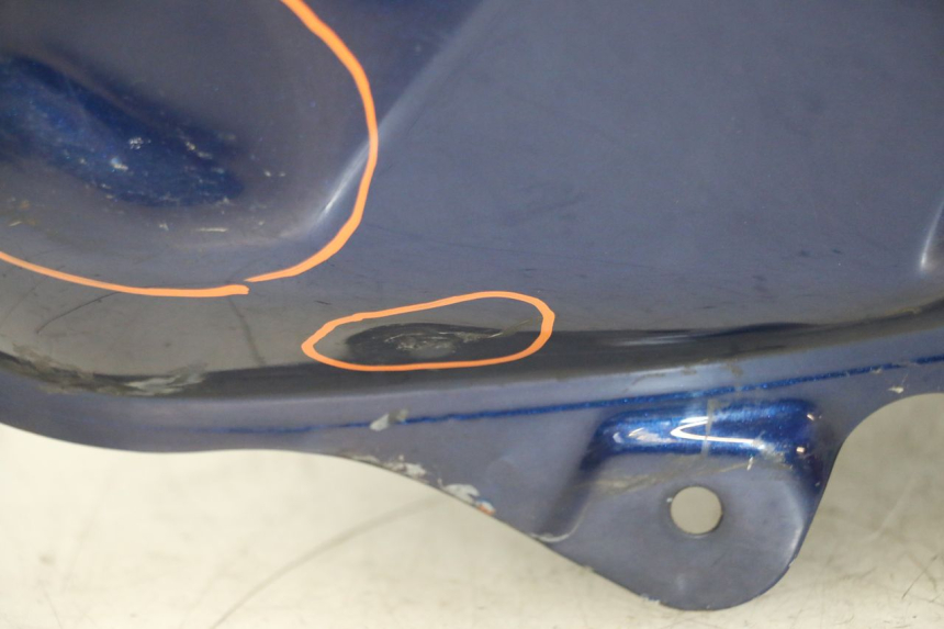 photo de SERBATOIO CARBURANTE  SUZUKI DL V STROM 1000 (2002 - 2007) - Focus sulla struttura