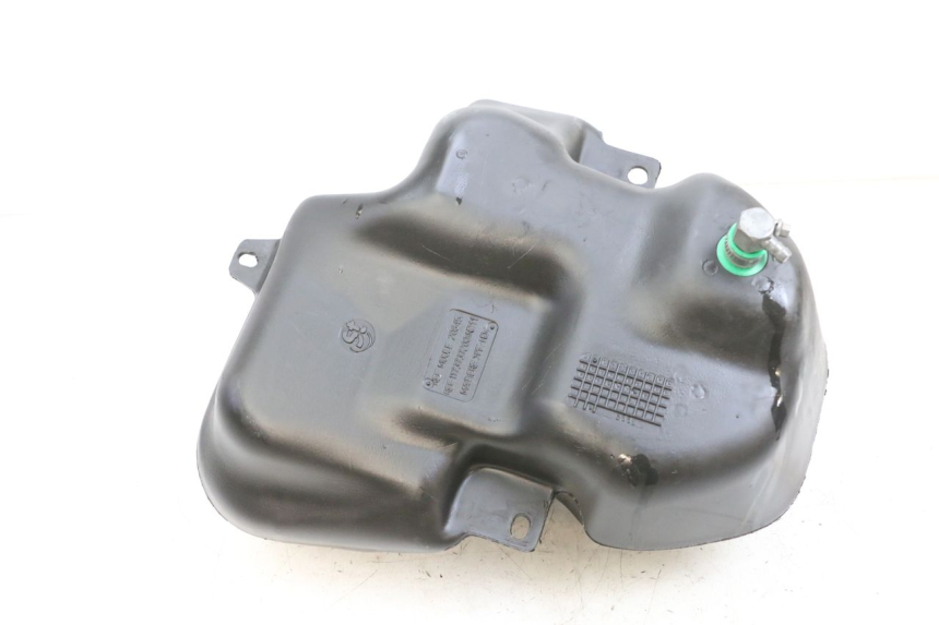 photo de Serbatoio carburante PEUGEOT ELYSEO 125 (1999 - 2004) - Dettaglio del componente