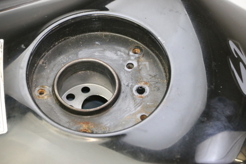 photo de SERBATOIO CARBURANTE  YAMAHA FZ6 FAZER S2 600 (2007 - 2011)