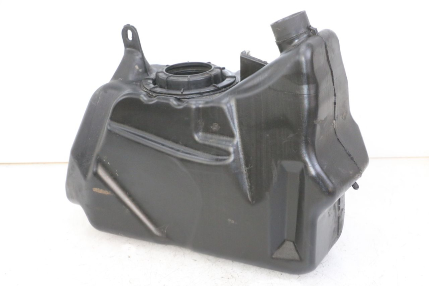 photo de SERBATOIO CARBURANTE  GILERA NEXUS 300 (2008 - 2013)
