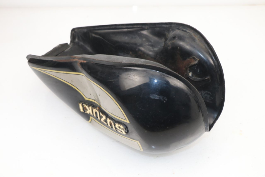 photo de Serbatoio carburante SUZUKI GN 125 (1997 - 2000)