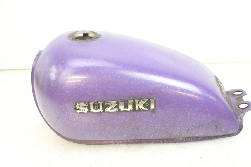 photo de Serbatoio carburante SUZUKI GN 125 (1997 - 2000)
