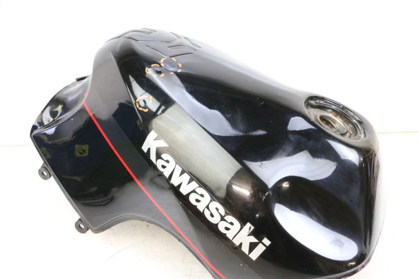 photo de SERBATOIO CARBURANTE  KAWASAKI GPZ RX 1000 (1986 - 1988) - Foto prodotto supplementare