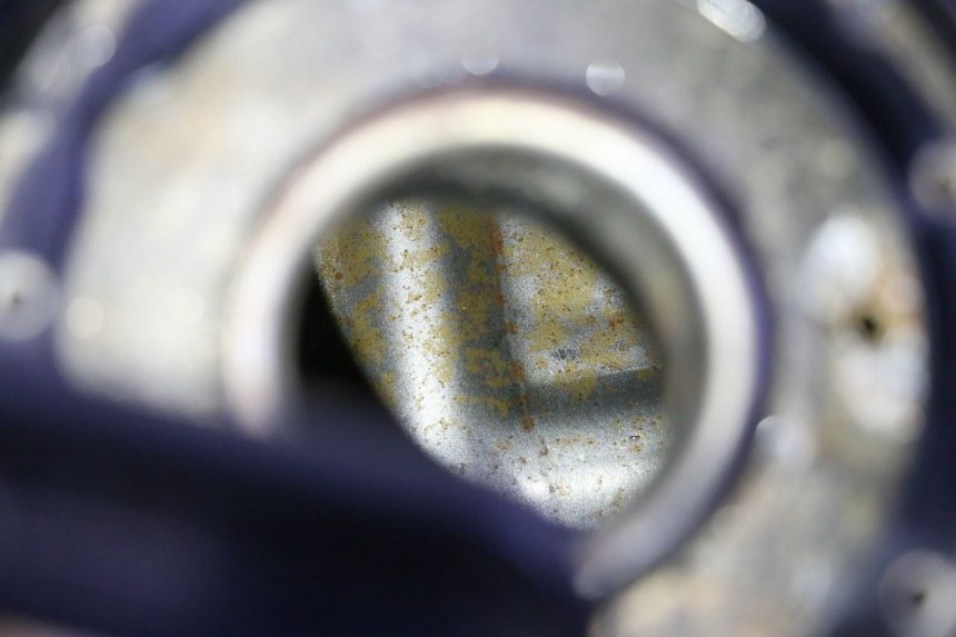 photo de SERBATOIO CARBURANTE  KAWASAKI GPZ RX 1000 (1986 - 1988) - Altra angolazione