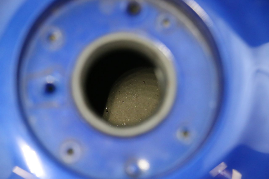 photo de SERBATOIO CARBURANTE  SUZUKI GSF S BANDIT 600 (2000 - 2004) - Stato della superficie e materiale