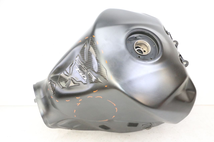 photo de SERBATOIO CARBURANTE  SUZUKI GSR 750 (2011 - 2017)