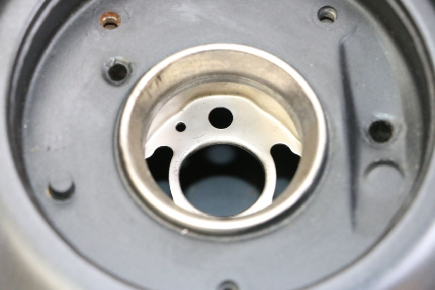 photo de SERBATOIO CARBURANTE  SUZUKI GSR 750 (2011 - 2017)